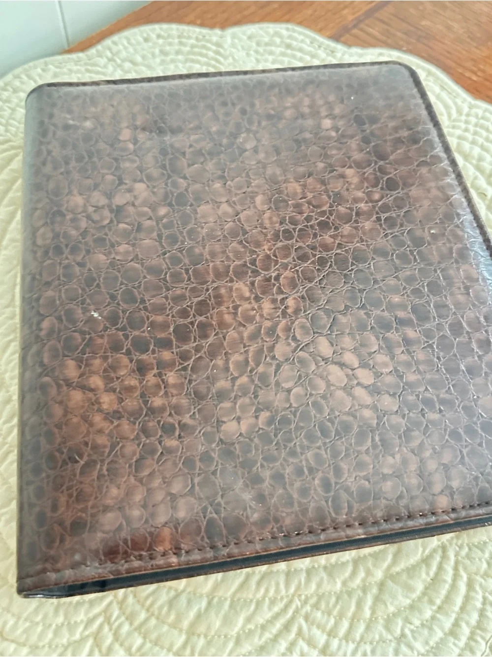 Vintage faux leather photo album for 4x6 photos